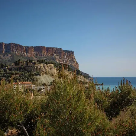 Sunrise * Cassis